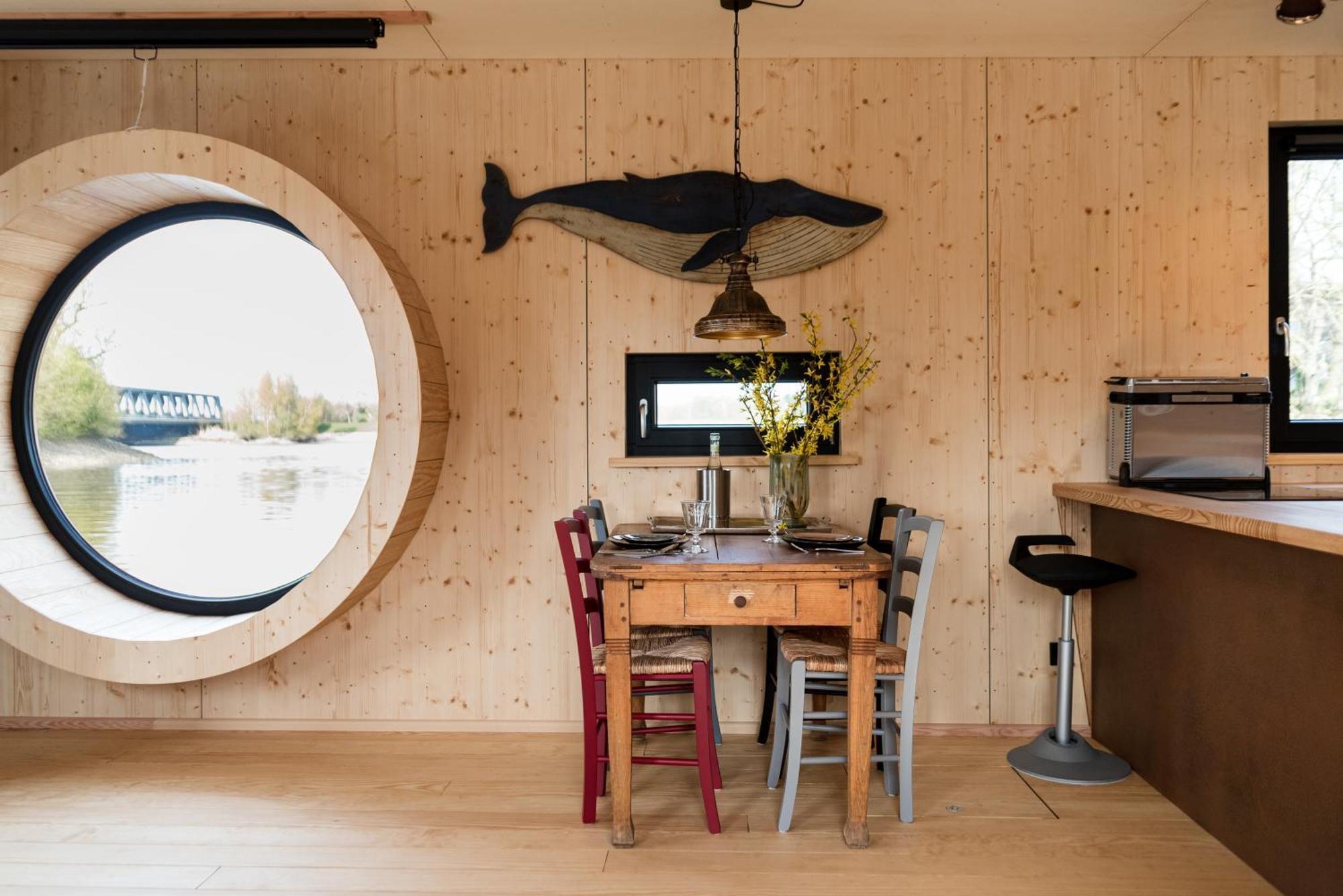 Komfort-Hausboot Diva Mit Kamin Hamburk Exteriér fotografie